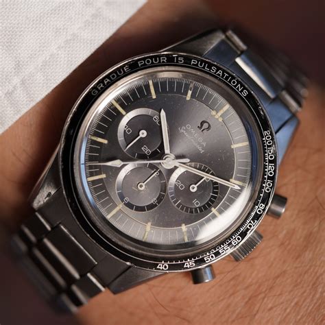 Omega Speedmaster bezel dimensions